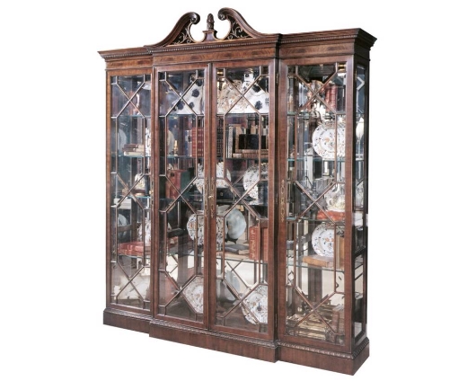 Picture of 18TH CENTURY AMERICAN CHIPPENDALE GRAND CURIO
